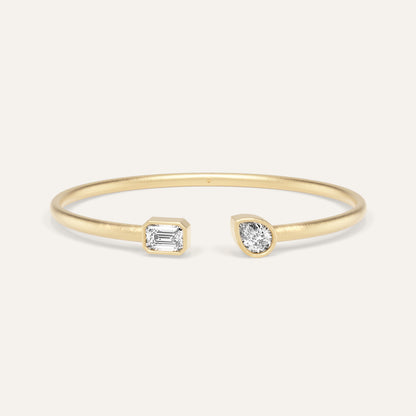 18k Gold Emerald & Pear Bezel Lab Diamond Open Bangle